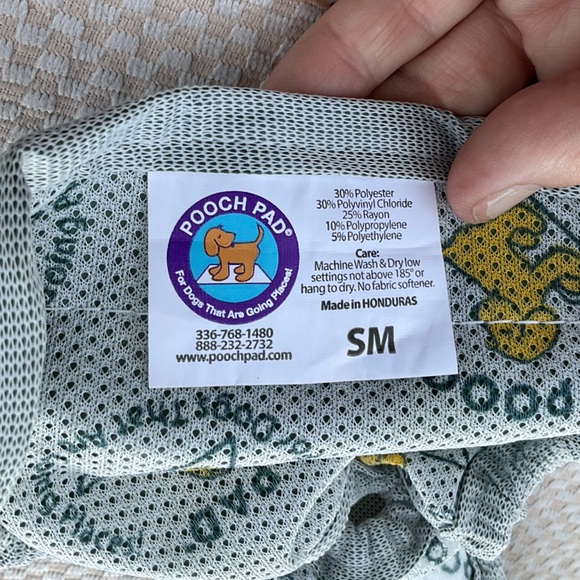 Pooch pad reusable dog diaper great for senior dogs Small - Picture 9 of 9